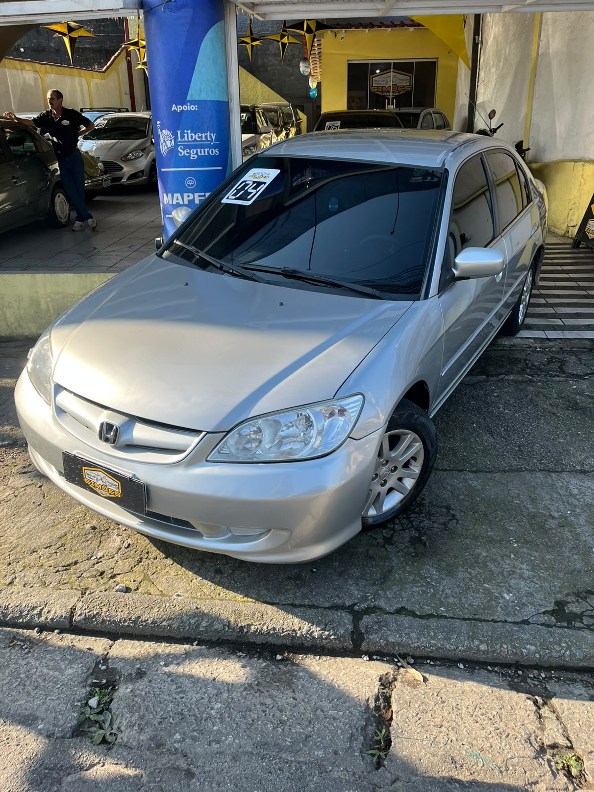 HONDA/Civic LXL 1.7 Automático 2004/2004